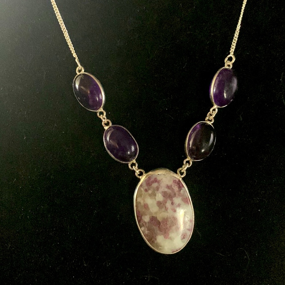 NEW Lapidolite purple quartz silver artisan handcrafted necklace - Picture 4 of 7